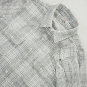 Faherty Brand Legend Flannel Sweater Shirt Mens XL Grey White Plaid MXF2201-WCP
